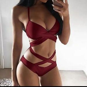 💕Sexy New 2 piece bikini fits like a M/L